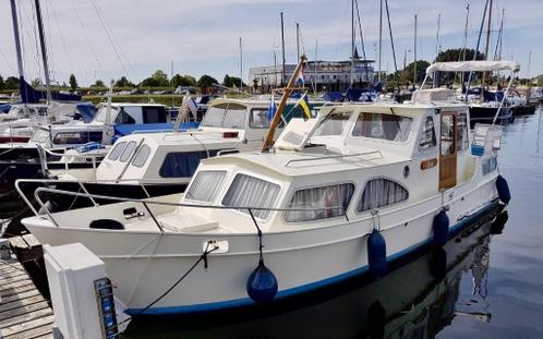 Mooie Ten Broeke Kruiser (lengte 9,10m) met achterkajuit