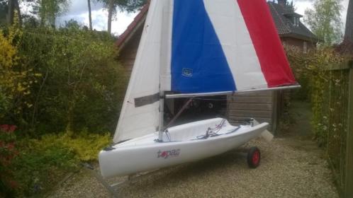 Mooie Topper Topaz (1 of 2 persoons zeilboot)  alu trailer