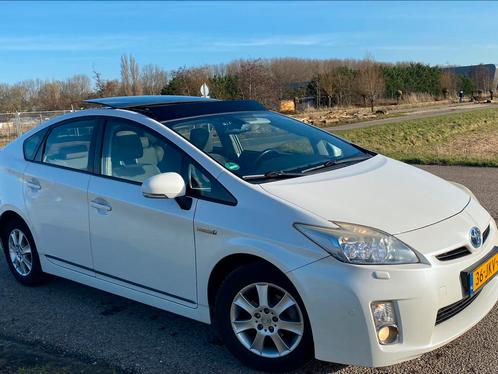 Mooie Toyota Prius 1.8 Hybrid Solar Roof, Panorama,Led Xenon