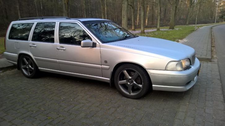 Mooie Volvo V70R op G3 (Youngtimer amp automaat)