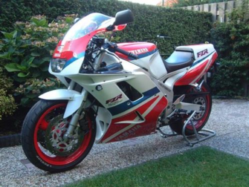 Mooie Yamaha FZR 1000 Te Koop