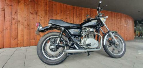 Mooie Yamaha XS650 oldtimer