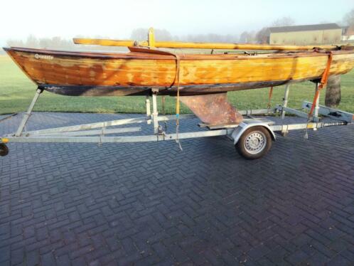 Mooie zeilboot met bootrailer ook nog orginele papier erbij