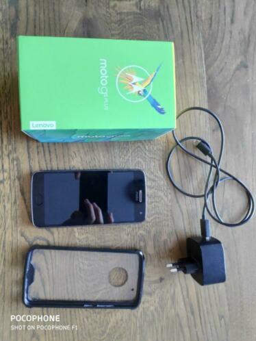 Moto G5 Plus incl powercharger