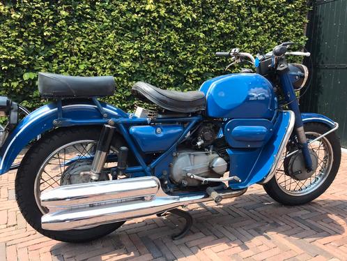 Moto Guzzi Falcone originele staat 1970