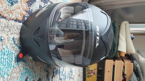 Motor Helm iota tweedehands ( bijrijder helm)