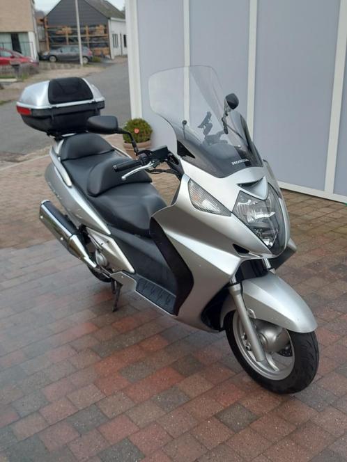 Motor Honda Silver Wing 600