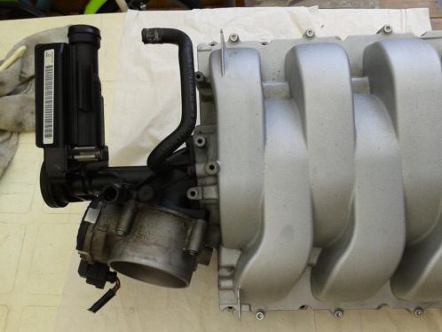 Motor onderdelen Audi A6 V8 -4.2 FSI brandstof systeem