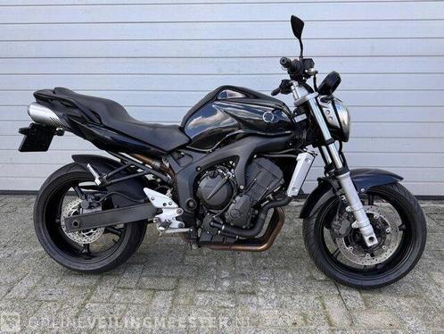 Motor Yamaha, FZ6, bouwjaar 2005  41-MT-KH  66677km