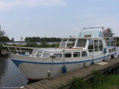 motorboot, motorjacht te koop