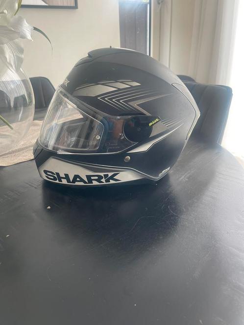 Motorhelm merk Shark