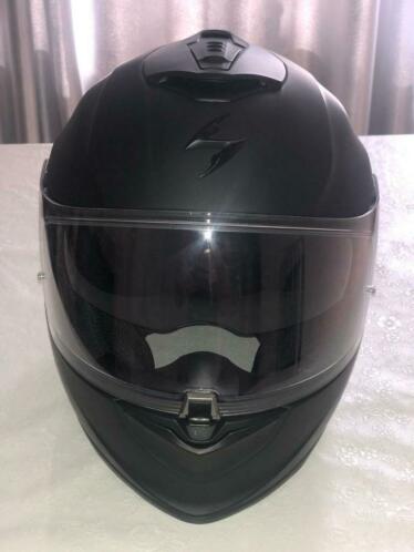 Motorhelm (SCORPION EXO 1400)