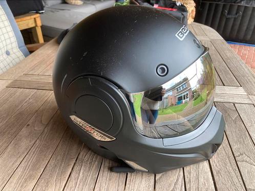 Motorhelm Stratos Beon