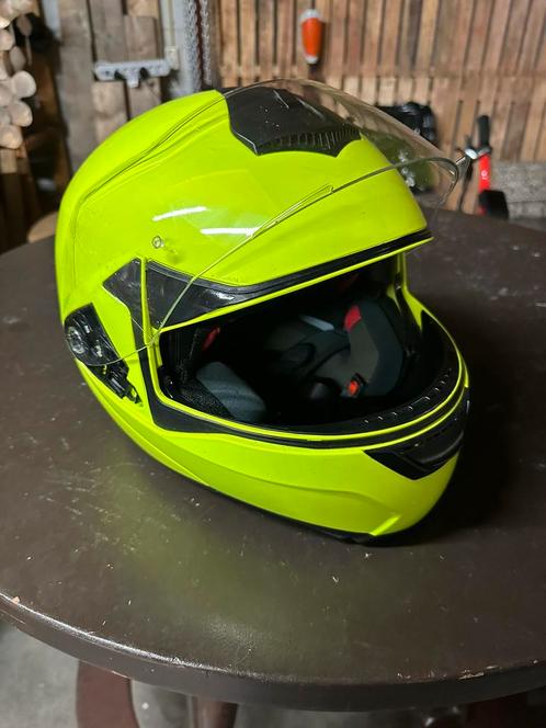 Motorhelm  systeemhelm met zonneklep