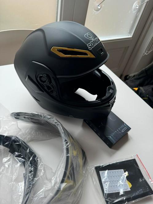 Motorhelm xxl (nog nooit gebruikt)