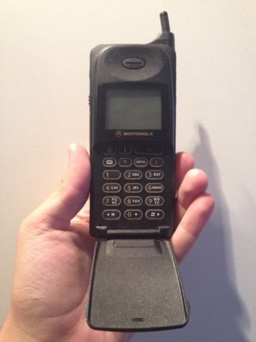 Motorola 8700 bmwjaguar autotelefoon 