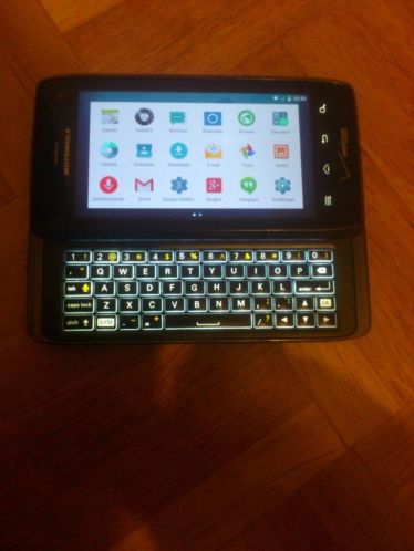 Motorola DROID 4 XT894, Android 5.0.2 Lollipop.