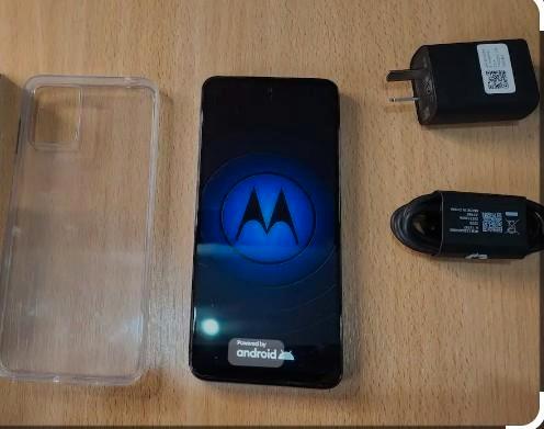 Motorola e-13 geheel compleet 64gb Android 13