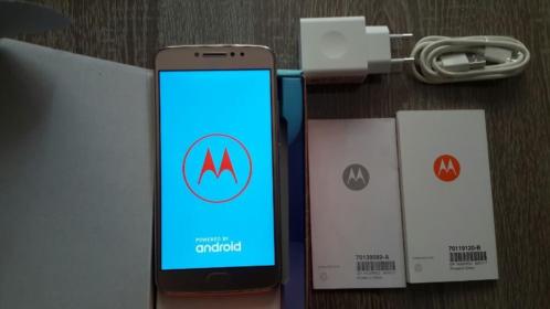 Motorola e 4 plus gold in nieuw staat