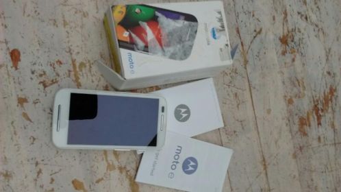 Motorola E android kitkat