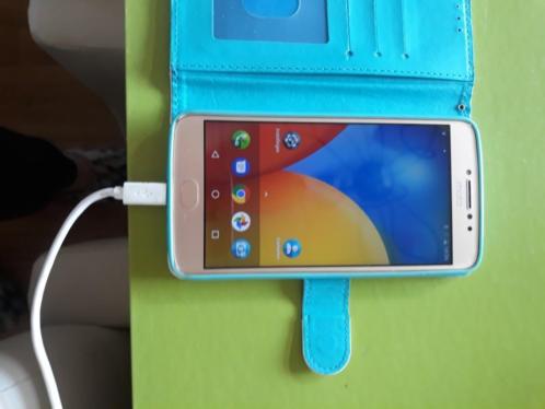Motorola e plus