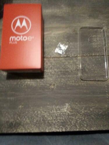 Motorola E6 plus 64 GB NIEUW