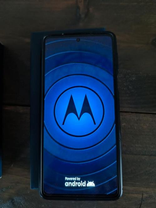 Motorola Edge