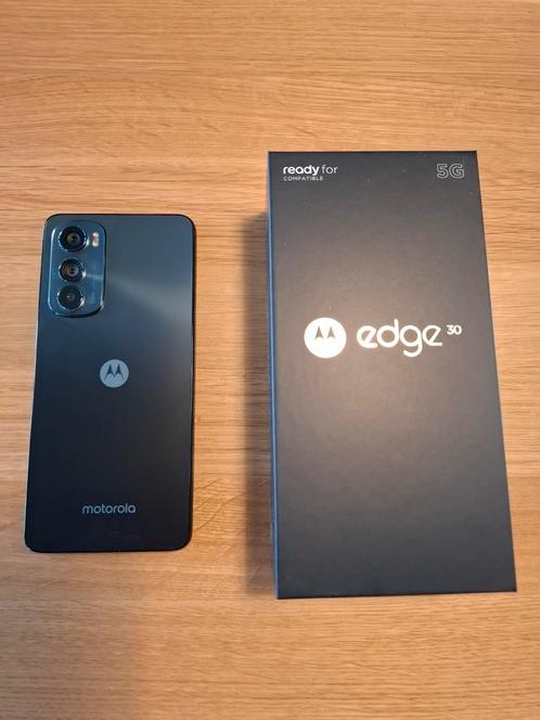 Motorola Edge 30