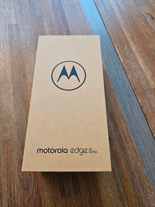 Motorola Edge 30 ULTRA 256GB 12GB Ram Starlight White Nieuw