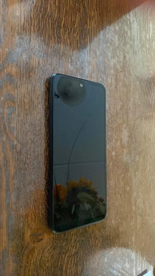 Motorola G30, eventueel inclusief telefoonhoesje