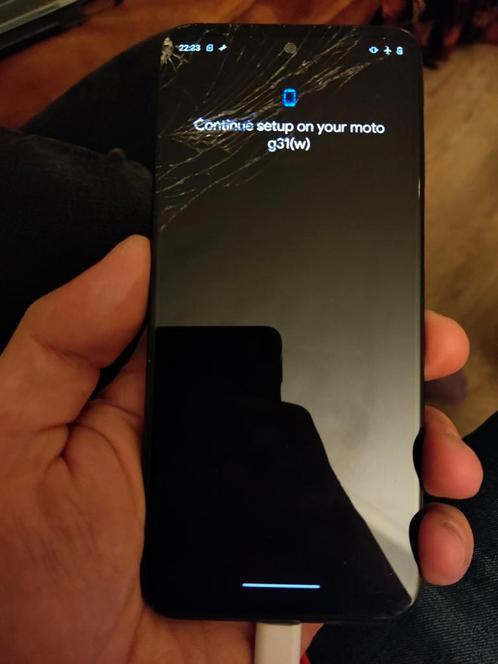 Motorola G31 met gebarsten scherm