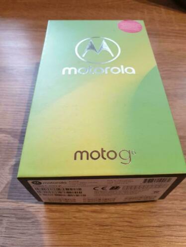 Motorola G6 (met kapot scherm)