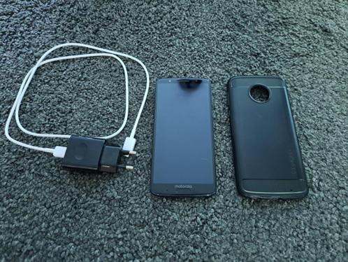 Motorola G6 plus blauw - 64GB  lader en hoesje