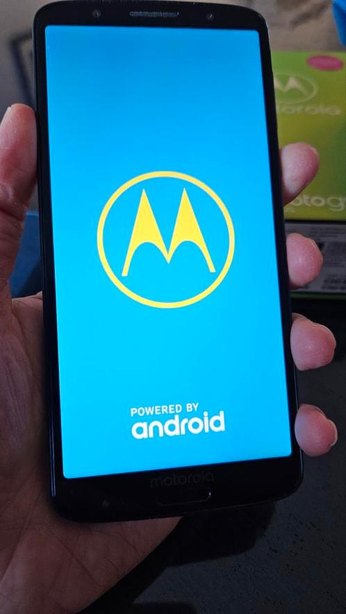 Motorola G6 Plus met extra hoesjes