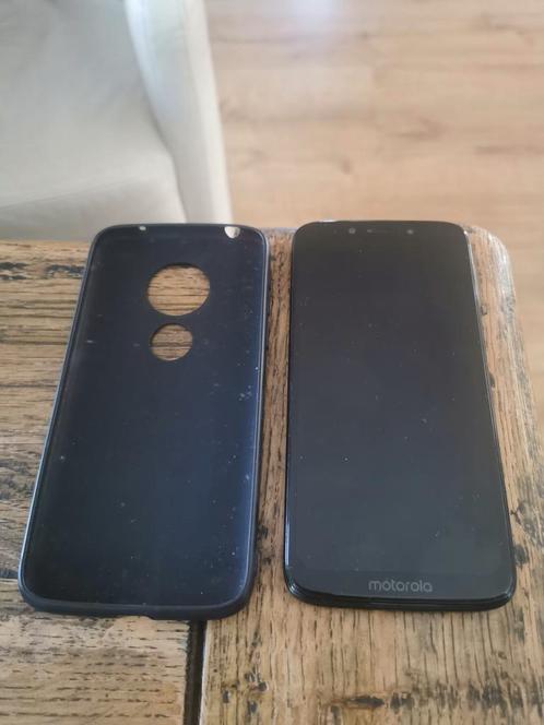 Motorola G7 play 32GB met hoesje