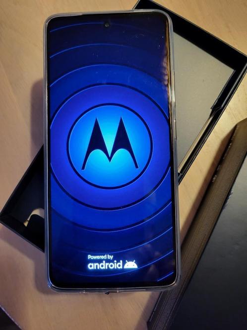 Motorola G72 smartphone