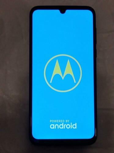 Motorola G8 Plus Blue 64 GB met lader.  Goed en net toestel