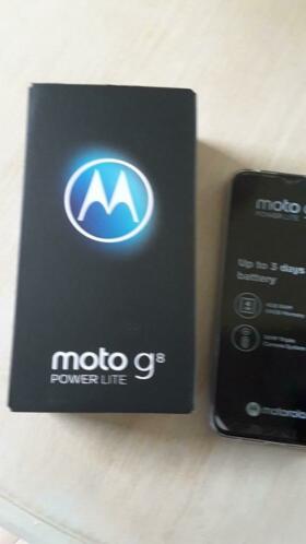 Motorola G8 power Lite