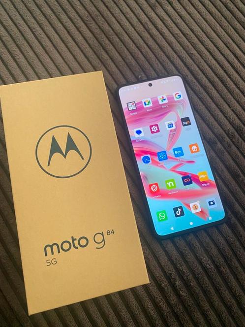 Motorola G84 12GB - 256GB met garantie