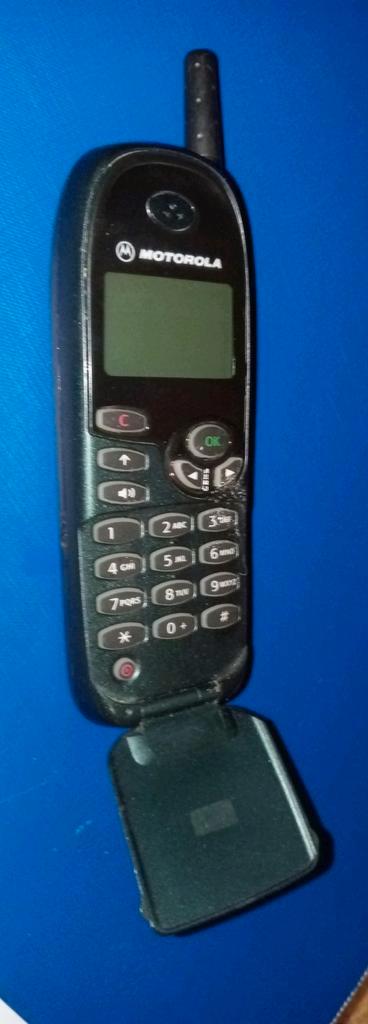Motorola M3688 werkend, compleet met lader en hoesje