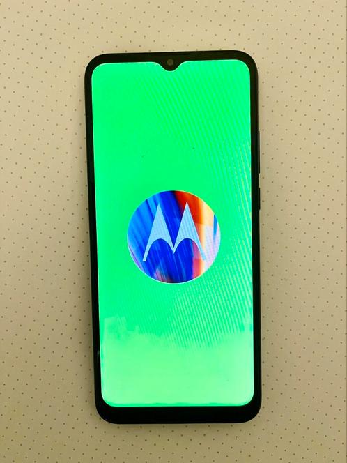 Motorola M546D DualSim smartphone, Simlock vrij,  Powerbank