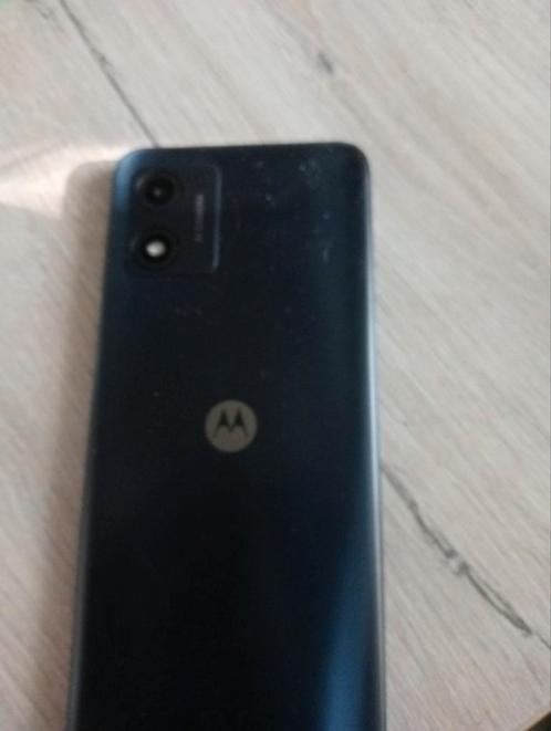 Motorola Moto e13