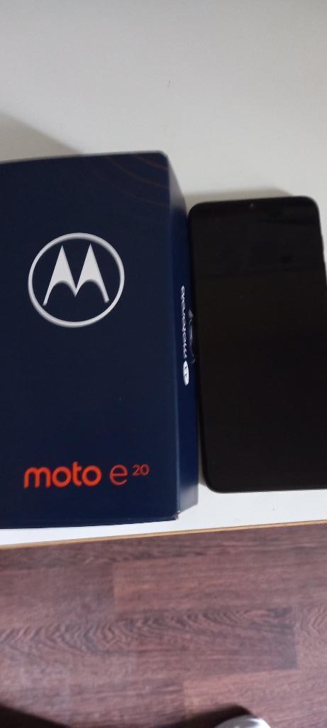 MOTOROLA moto e20 Smartphone nieuw