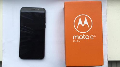 Motorola moto e6 play in nieuwstaat