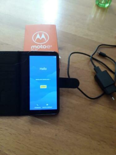 Motorola moto E6 play smartphone