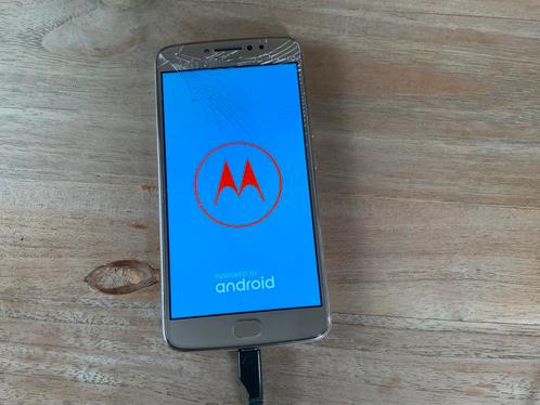 Motorola moto g5 (met barst)
