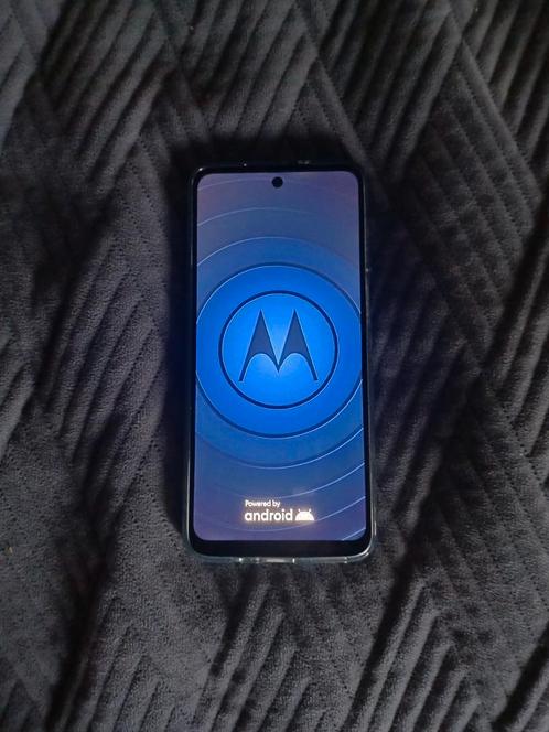 Motorola moto g53 5G nieuw met screenprotector en hoesje