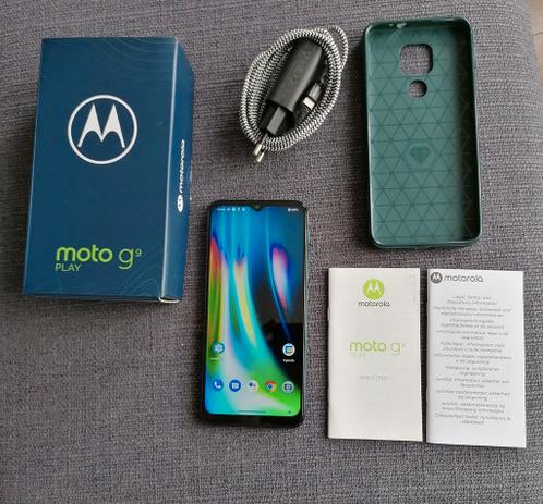 Motorola Moto G9 Play 64 GB, Groen, 6.5 inch  6 hoesjes