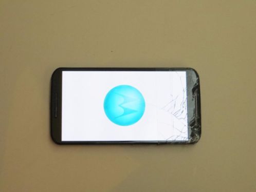 Motorola Moto X met gebroken glas