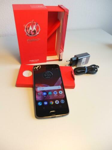 Motorola Moto Z2 play